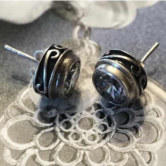 Silpada Sterling Silver CZ Harlequin Post Earrings - Picture 9 of 16